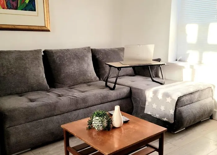 Lovely One Bedroom Apartment